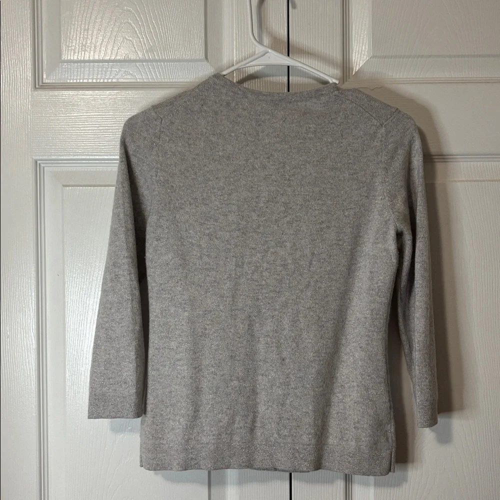 Ann Taylor Light Gray Women's Cardigan Sz XS Excellent Condition - Picture 3 of 3